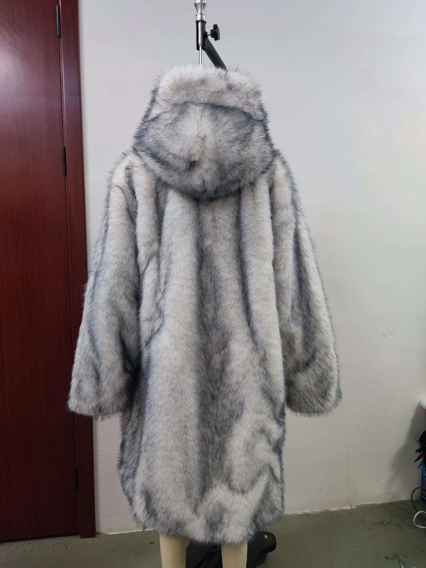 FHILLINUOCN LED Faux Fur Coat For Men Hooded Stage Costume